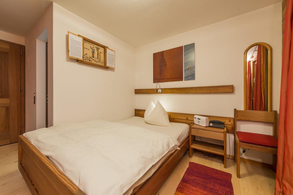 Hotel Glocke Reckingen Esterno foto